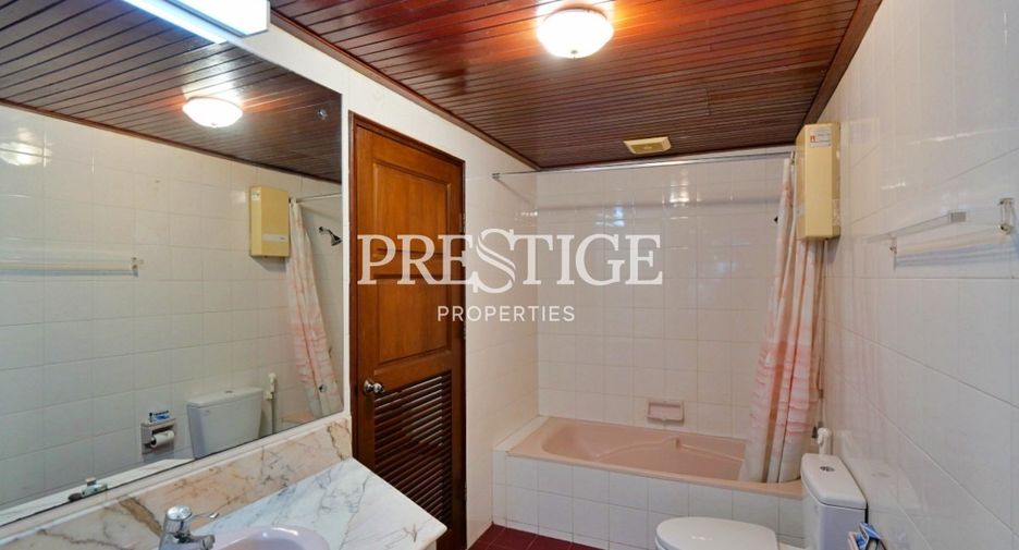 For sale 3 bedrooms condo in Bang Lamung, Chonburi