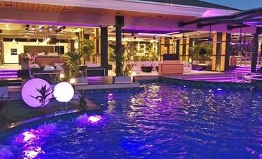 À vendre 10 chambres villa à Bang Lamung, Chonburi