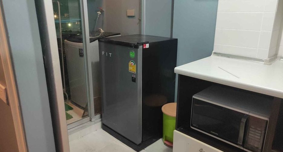 For rent studio condo in Huai Khwang, Bangkok
