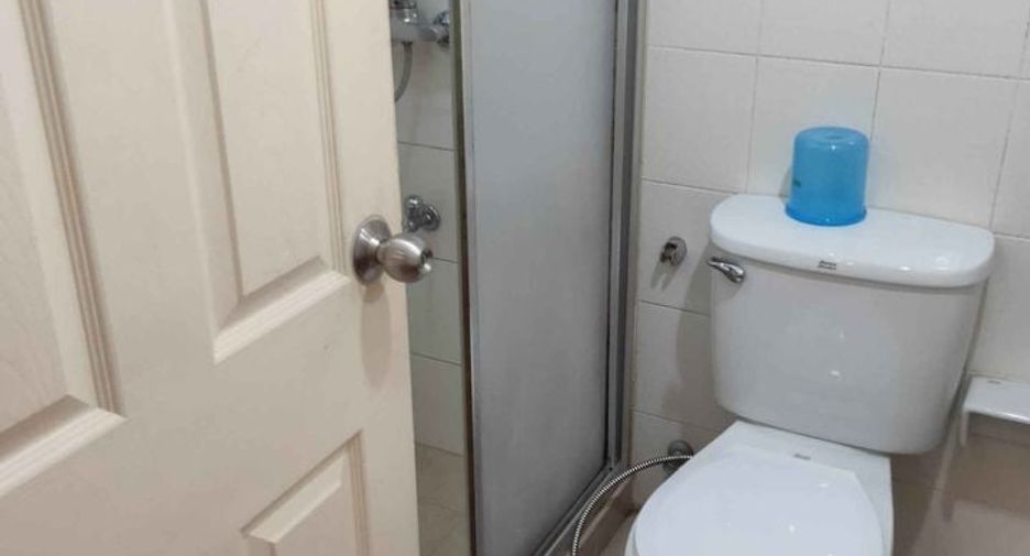 For rent studio condo in Huai Khwang, Bangkok
