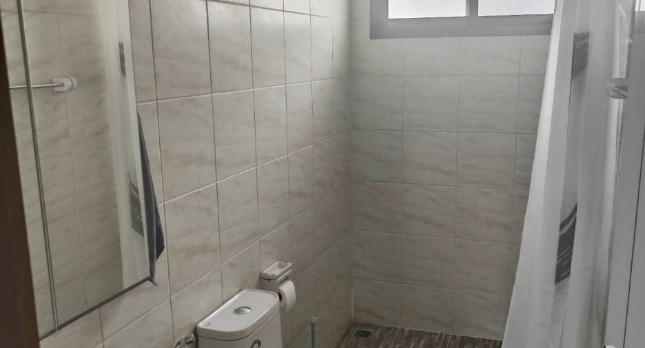 For sale 4 bed house in San Kamphaeng, Chiang Mai