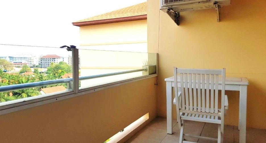 For sale 2 bedrooms condo in Jomtien, Pattaya