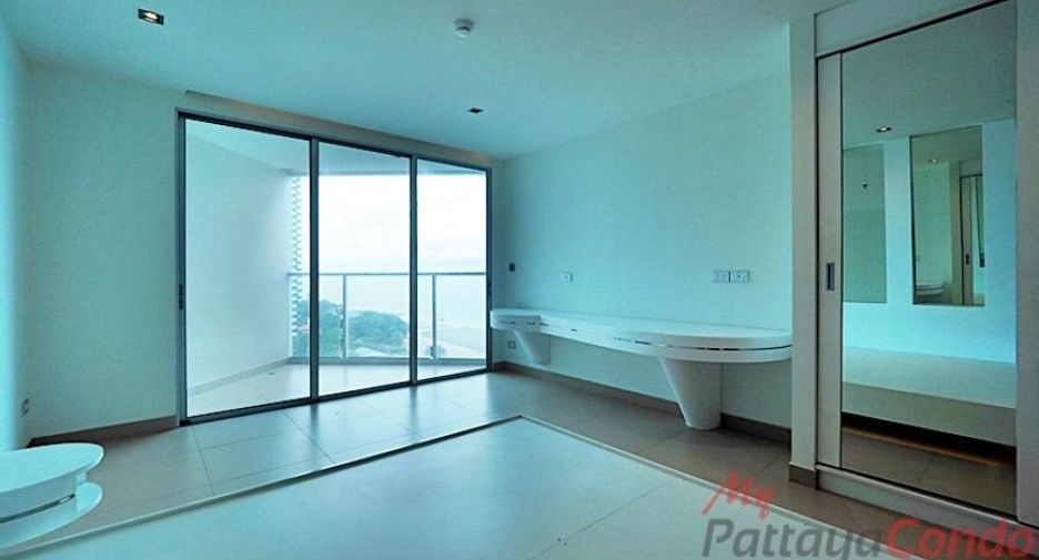 For sale studio condo in Bang Lamung, Chonburi