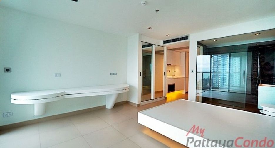 For sale studio condo in Bang Lamung, Chonburi