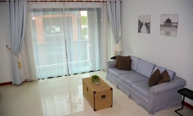 For sale 2 bed condo in Watthana, Bangkok