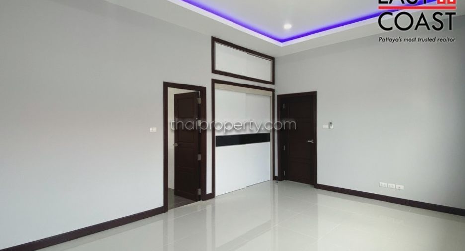 For sale 3 bedrooms house in Sattahip, Chonburi