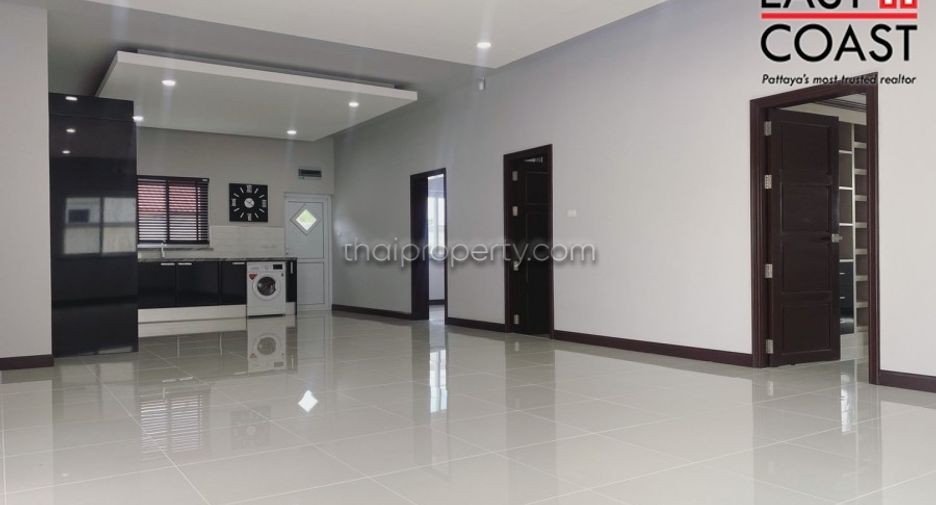 For sale 3 bedrooms house in Sattahip, Chonburi
