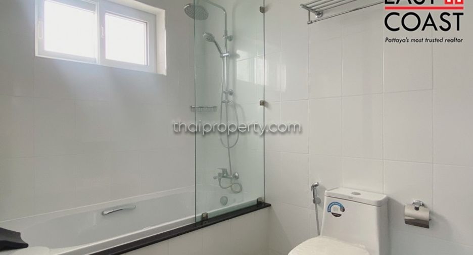 For sale 3 bedrooms house in Sattahip, Chonburi