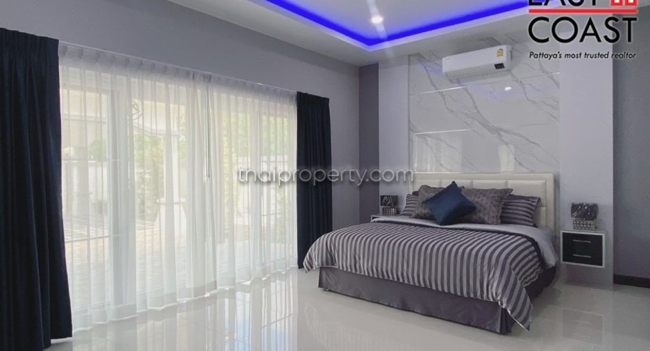 For sale 3 bedrooms house in Sattahip, Chonburi