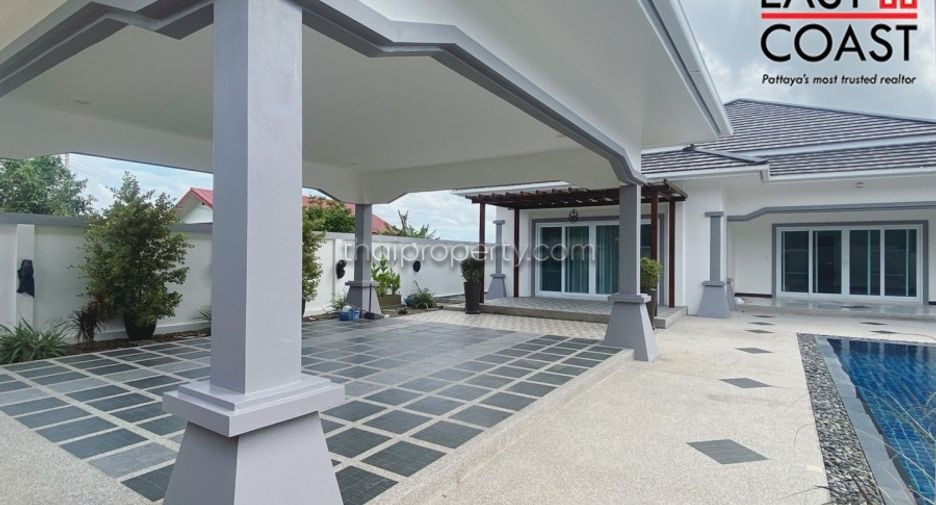 For sale 3 bedrooms house in Sattahip, Chonburi
