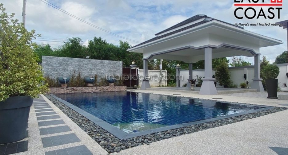 For sale 3 bedrooms house in Sattahip, Chonburi