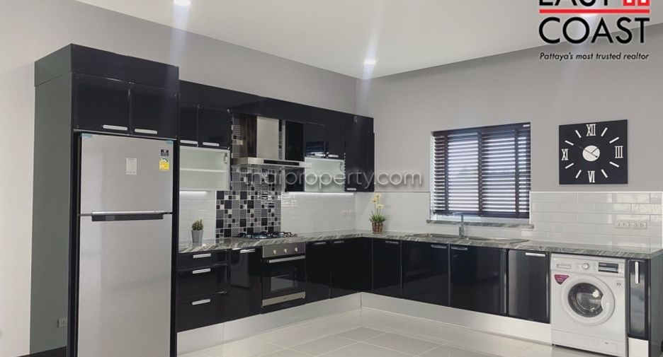 For sale 3 bedrooms house in Sattahip, Chonburi