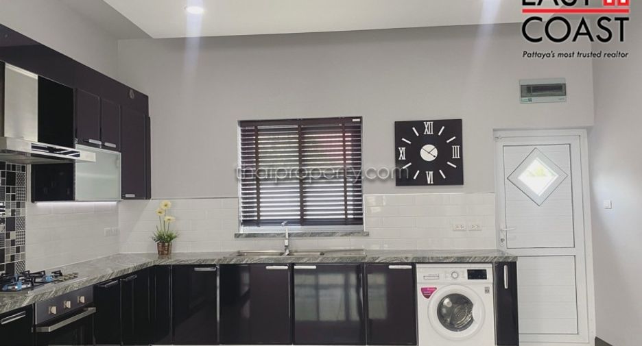 For sale 3 bedrooms house in Sattahip, Chonburi