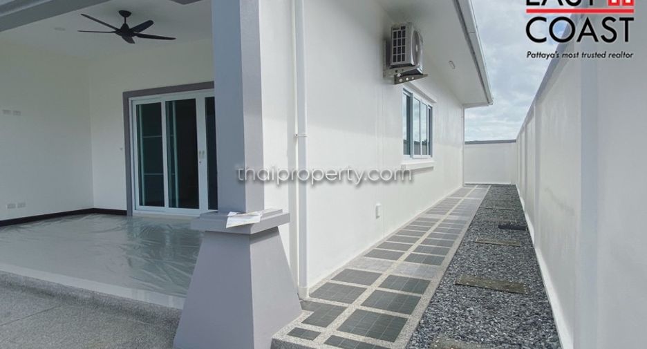 For sale 3 bedrooms house in Sattahip, Chonburi