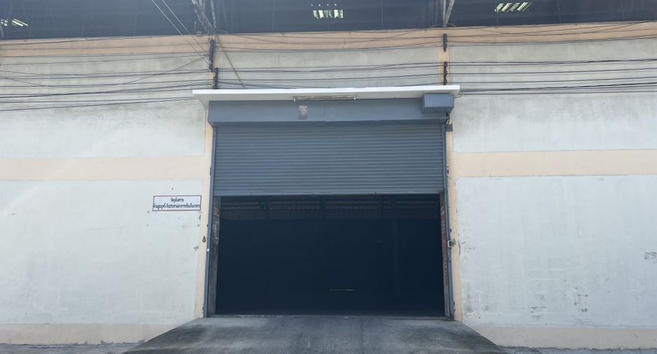 For rent warehouse in Mueang Samut Prakan, Samut Prakan