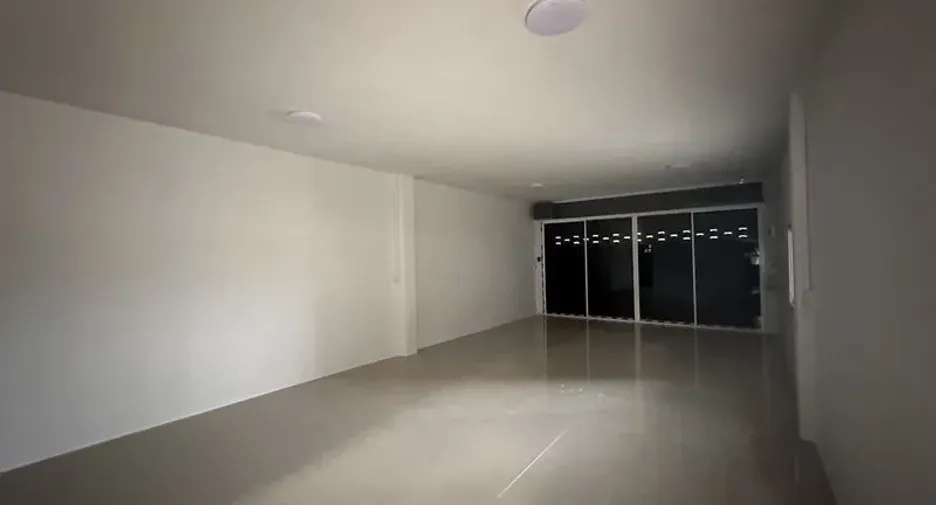 For rent warehouse in Sai Noi, Nonthaburi