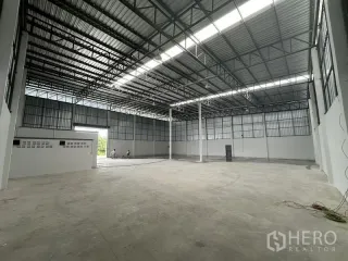 Аренда склад в Sai Noi, Нонтабури