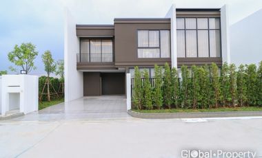 For sale 4 Beds house in East Pattaya, Pattaya