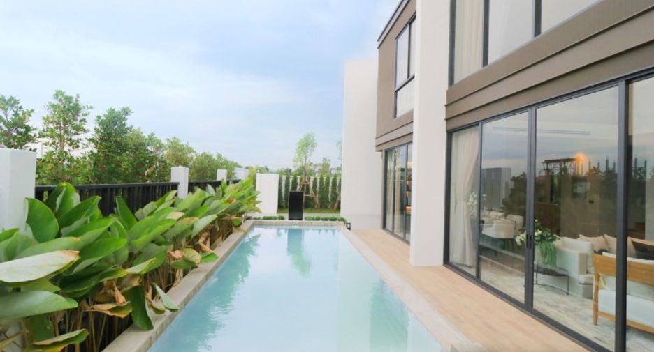 For sale 4 bedrooms house in Bang Lamung, Chonburi
