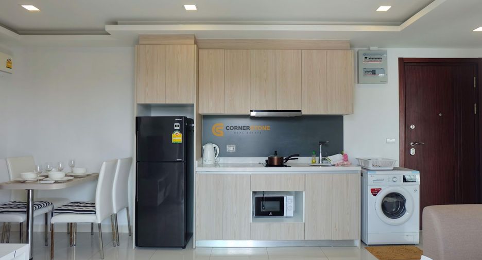 For sale 2 bed condo in Bang Lamung, Chonburi