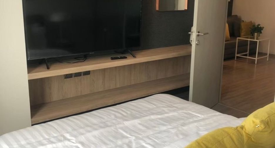 For sale and for rent 1 bed condo in Watthana, Bangkok