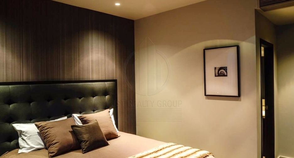 For rent and for sale 3 bedrooms condo in Khlong Toei, Bangkok