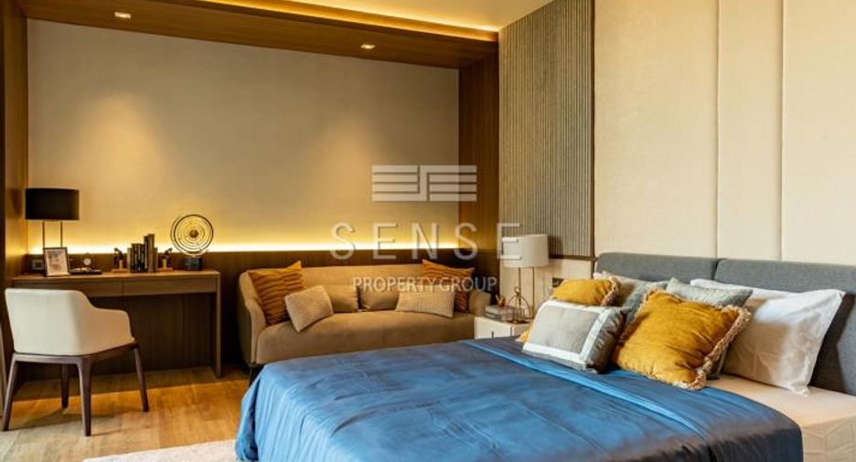 For rent 3 bedrooms condo in Khlong Toei, Bangkok