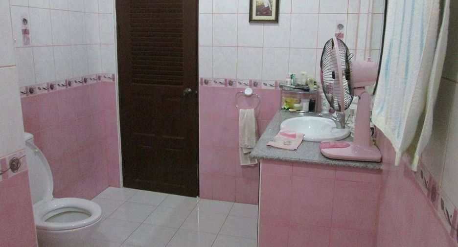 ขาย 4 เตียง บ้านเดี่ยว ใน พัทยาตะวันออก, พัทยา