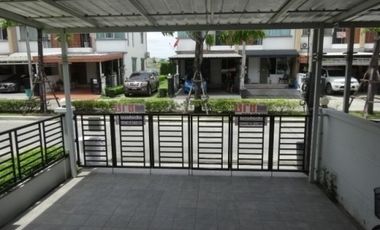 Reihenhaus zum Kauf mit 3 Zimmer in Bang Phli, Samut Prakan