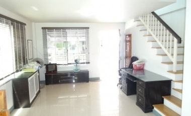 Reihenhaus zum Kauf mit 3 Zimmer in Bang Phli, Samut Prakan