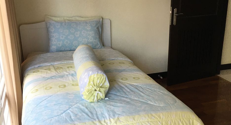 For sale 3 bed condo in Hua Hin, Prachuap Khiri Khan