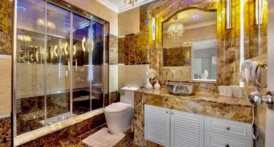 For rent そして for sale 3 ベッドルーム house in Jomtien, Pattaya