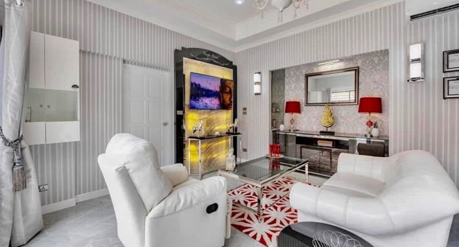 For rent そして for sale 3 ベッドルーム house in Jomtien, Pattaya
