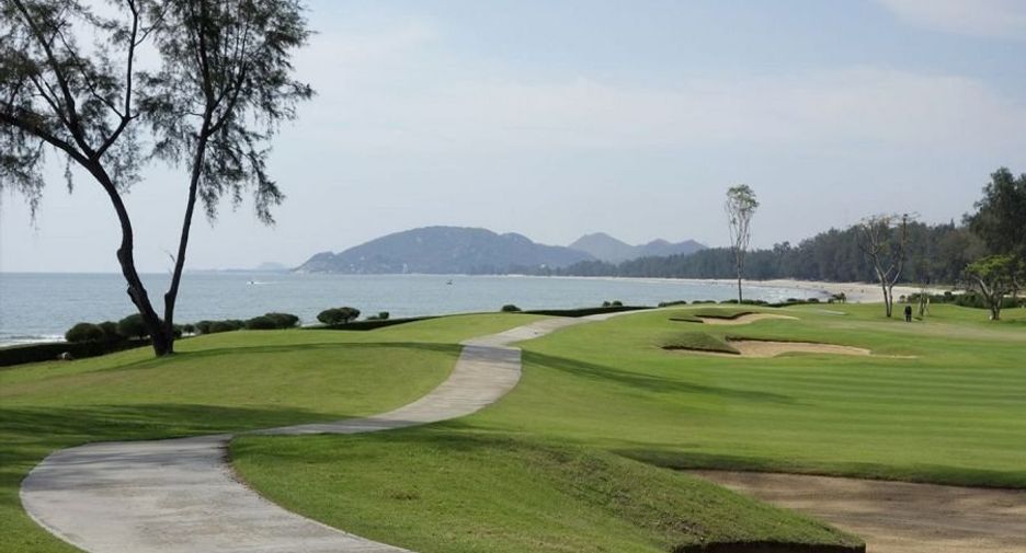 For sale 8 bed villa in Hua Hin, Prachuap Khiri Khan