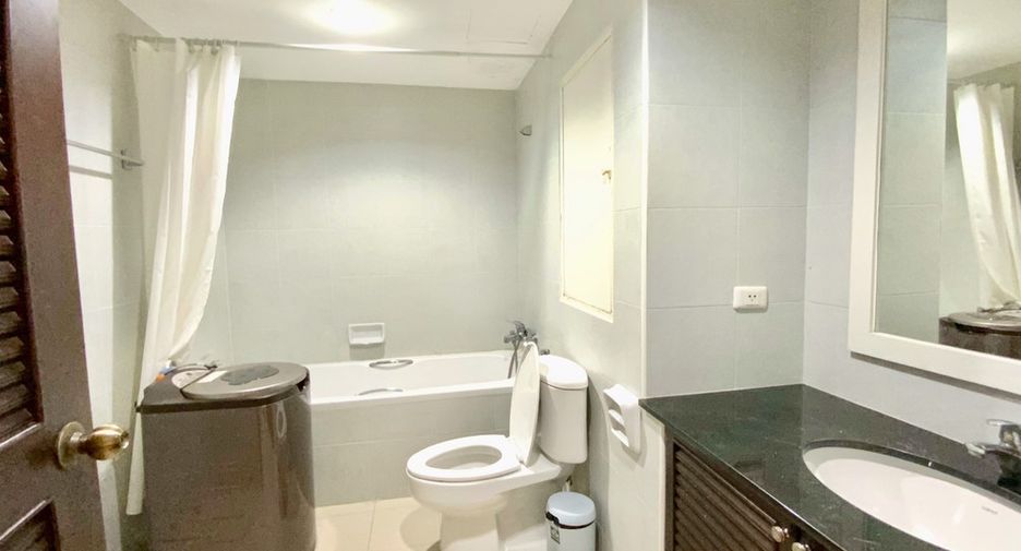Wohnung zur Miete und zum Kauf mit 2 Zimmer in Watthana, Bangkok