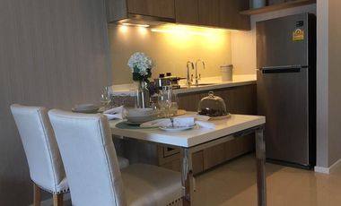 For sale 1 bed condo in Khlong Toei, Bangkok