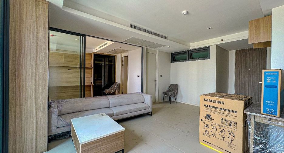 For sale 2 bed apartment in Watthana, Bangkok