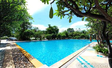 For sale スタジオ condo in Pratumnak, Pattaya
