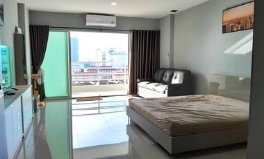 For sale スタジオ condo in Pratumnak, Pattaya