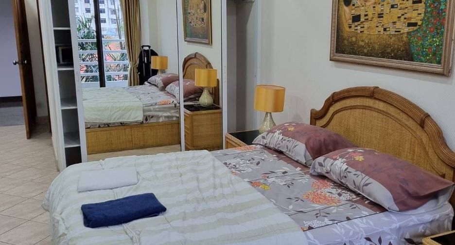 For sale 5 bed condo in Jomtien, Pattaya