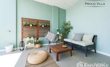 For sale 4 bed townhouse in Bang Kho Laem, Bangkok
