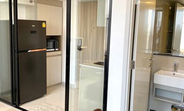À louer et à vendre 1 chambre condo à Sathon, Bangkok