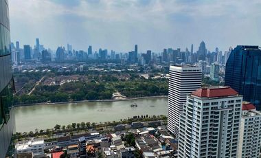 For rent 3 Beds condo in Khlong Toei, Bangkok