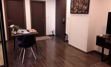 À louer et à vendre 2 chambres condo à Watthana, Bangkok