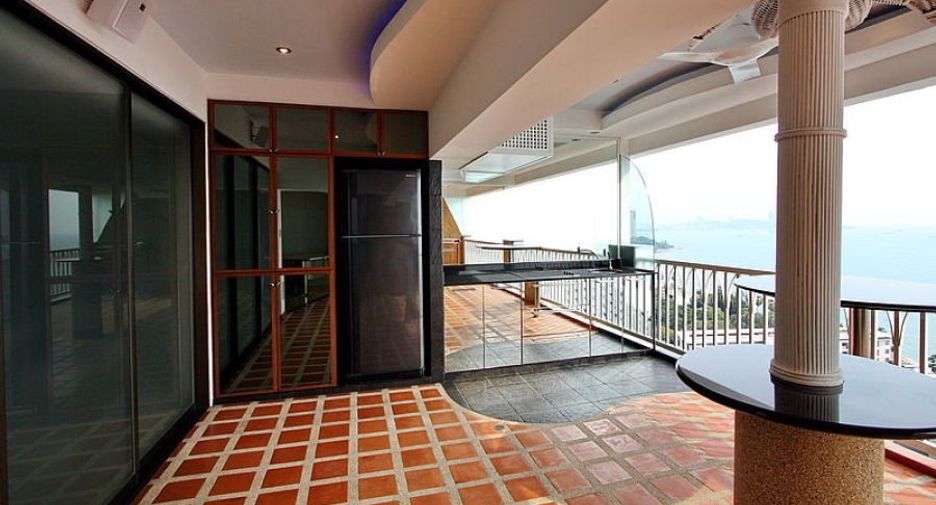出售 1 卧室 公寓 在 Bang Lamung, Chon Buri