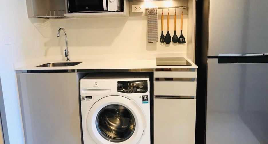 For rent 1 bed condo in Ratchathewi, Bangkok