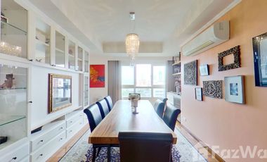 For sale 2 bed condo in Watthana, Bangkok