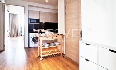 For rent and for sale 2 bed condo in Khlong Toei, Bangkok