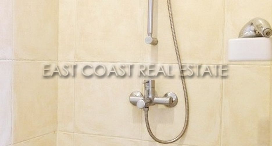 For rent 5 bedrooms house in Bang Lamung, Chonburi