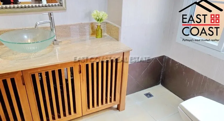For rent 5 bedrooms house in Bang Lamung, Chonburi